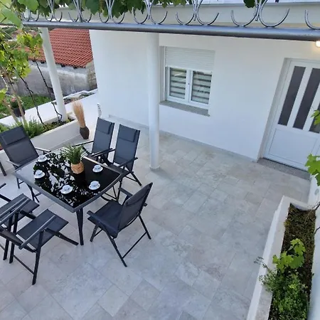 Aristea Crikvenica By Guide Bakar