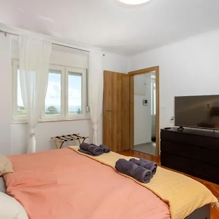 Aristea Crikvenica By Guide *