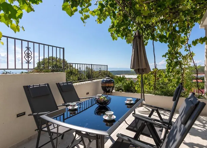 Aristea Crikvenica By Guide バカル