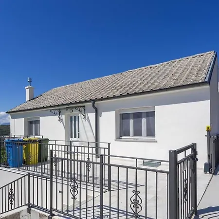 Aristea Crikvenica By Guide