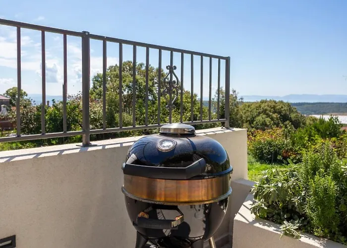 Aristea Crikvenica By Guide *