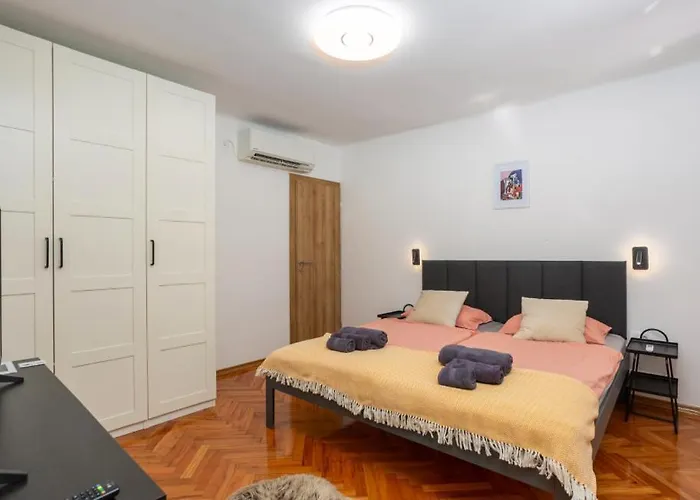 Aristea Crikvenica By Guide Vila *