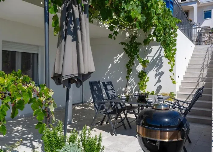 Aristea Crikvenica By Guide