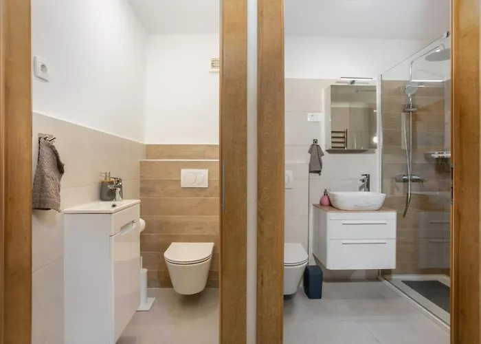 Aristea Crikvenica By Guide *